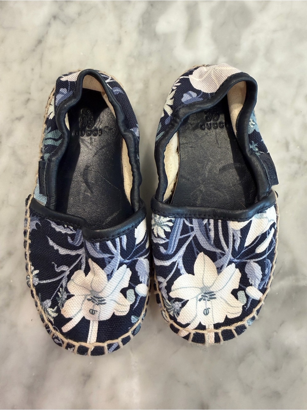 Gucci Toddler Floral Canvas Espadrilles in Navy and White
